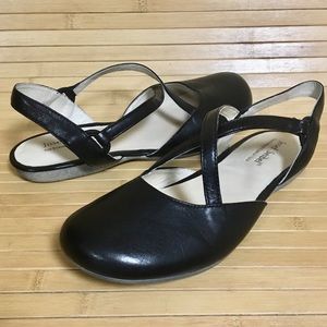 Josef Seibel 38 Ankle Strap Black Leather